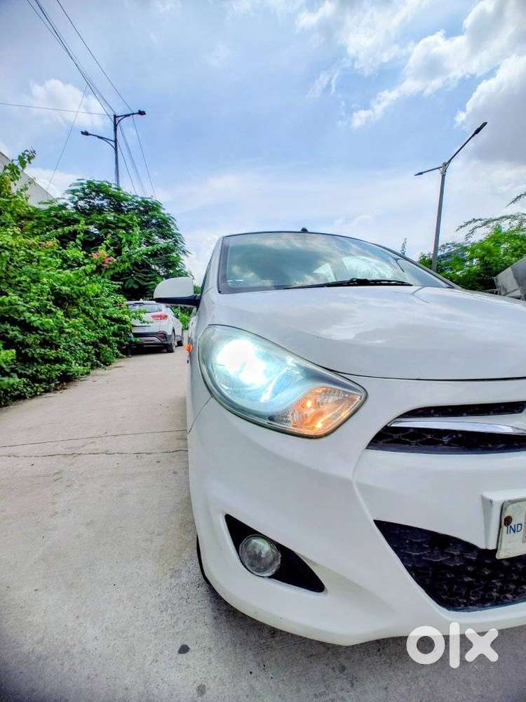 Hyundai I10 Sportz, 2015, Cng & Hybrids