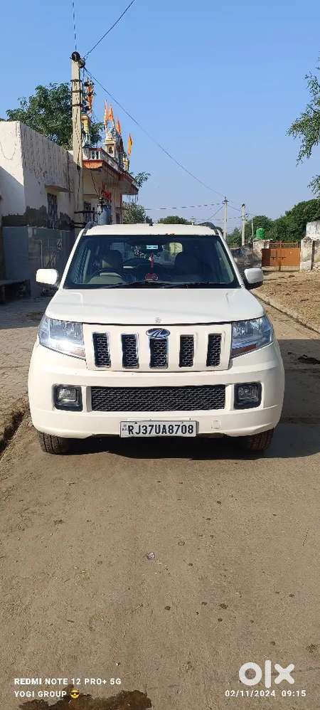 Mahindra Tuv 300