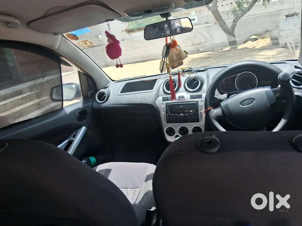 Ford Figo Petrol Manual 2012