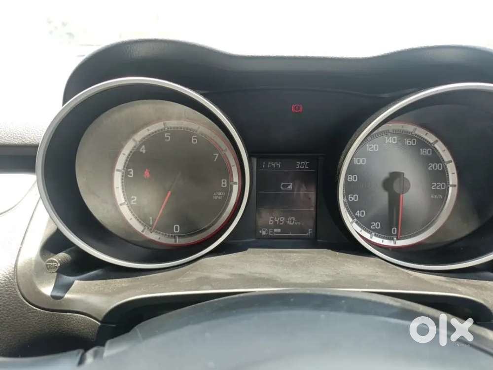 Maruti Suzuki Swift 2019 Petrol 64000 Km Driven