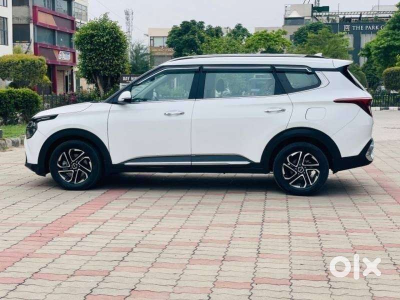 Kia Carens 1.5 Luxury Plus Diesel At 7 Str, 2022