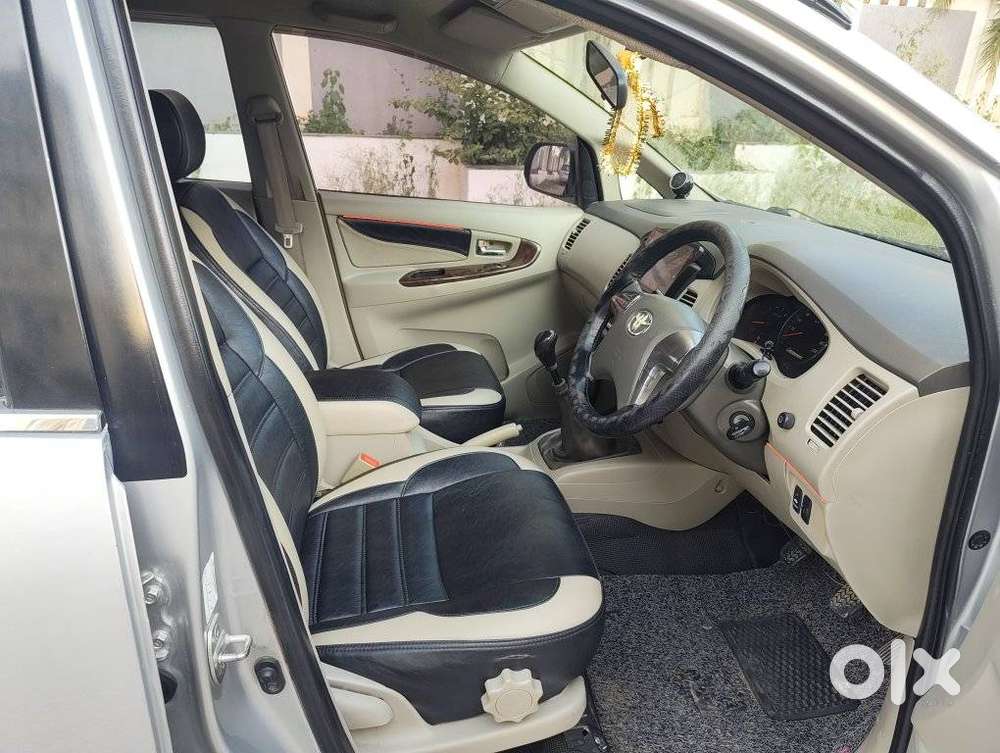 Toyota Innova 2.5 V 7 Str, 2014, Diesel