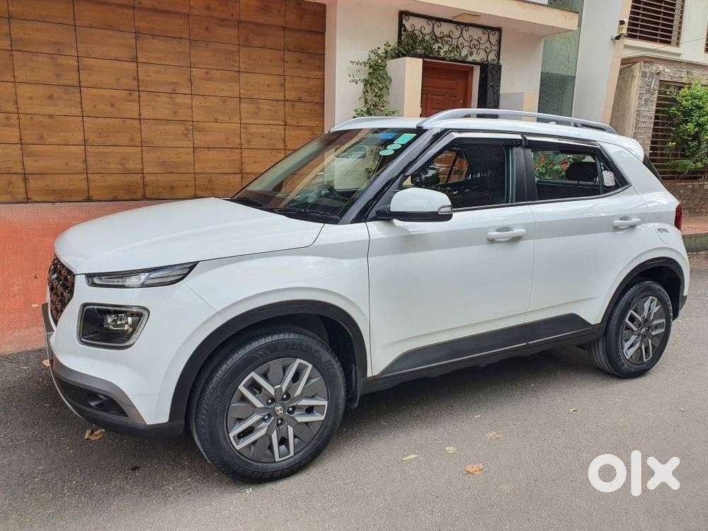 Hyundai Venue 1.0 Sx (o) Turbo Imt, 2022, Petrol