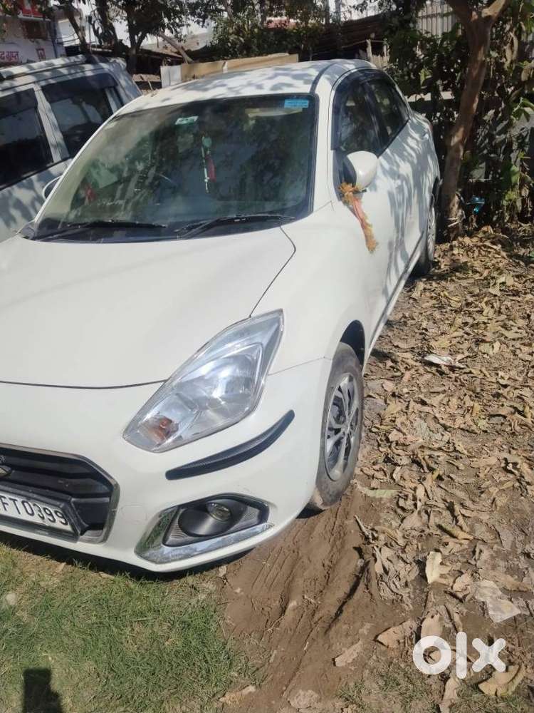 Maruti Suzuki Dzire 1.2 Vxi, 2022, Petrol