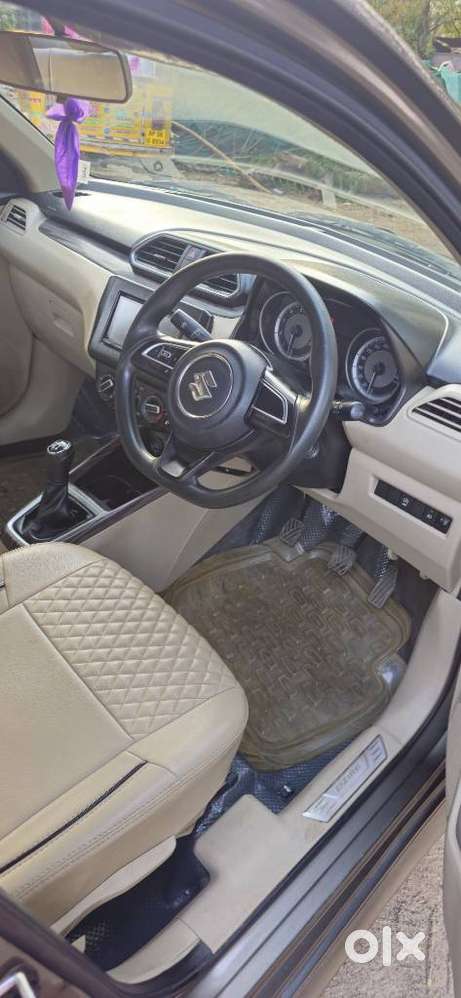Maruti Suzuki Dzire 1.2 Vxi, 2021, Petrol