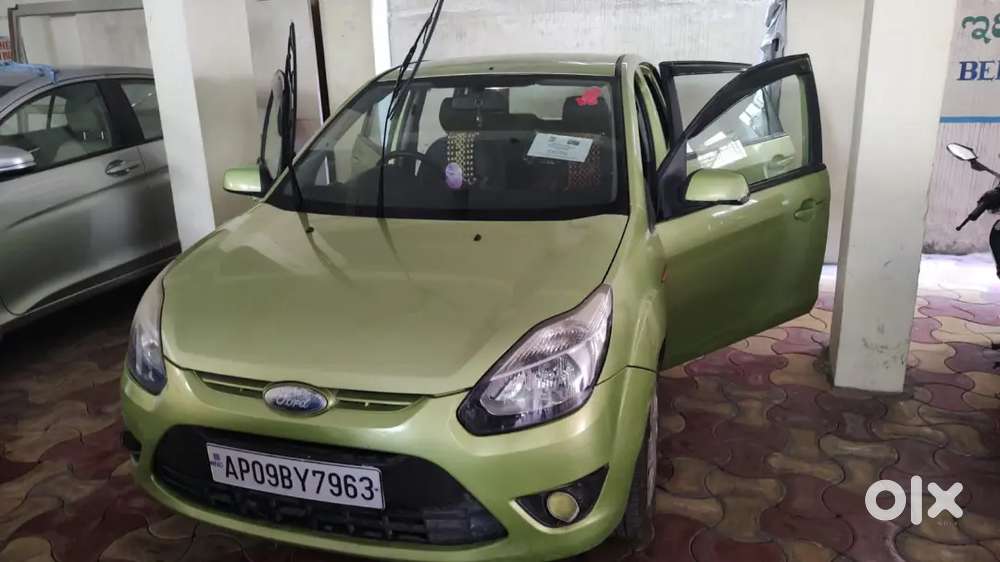 Ford Figo 2010 Petrol 61500 Km Driven