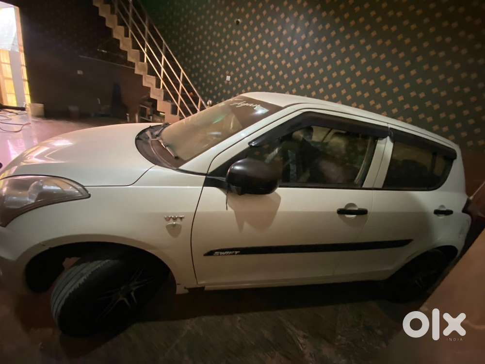 2016 Maruti Swift Lxi