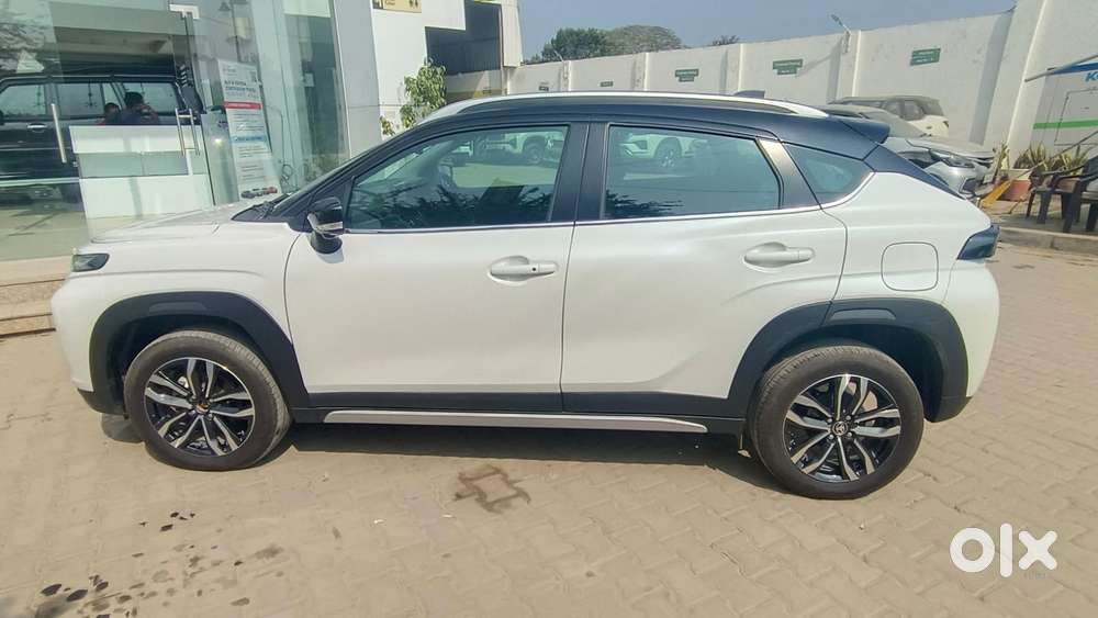 Toyota Urban Cruiser Taisor V 1.0 Petrol At, 2024, Petrol