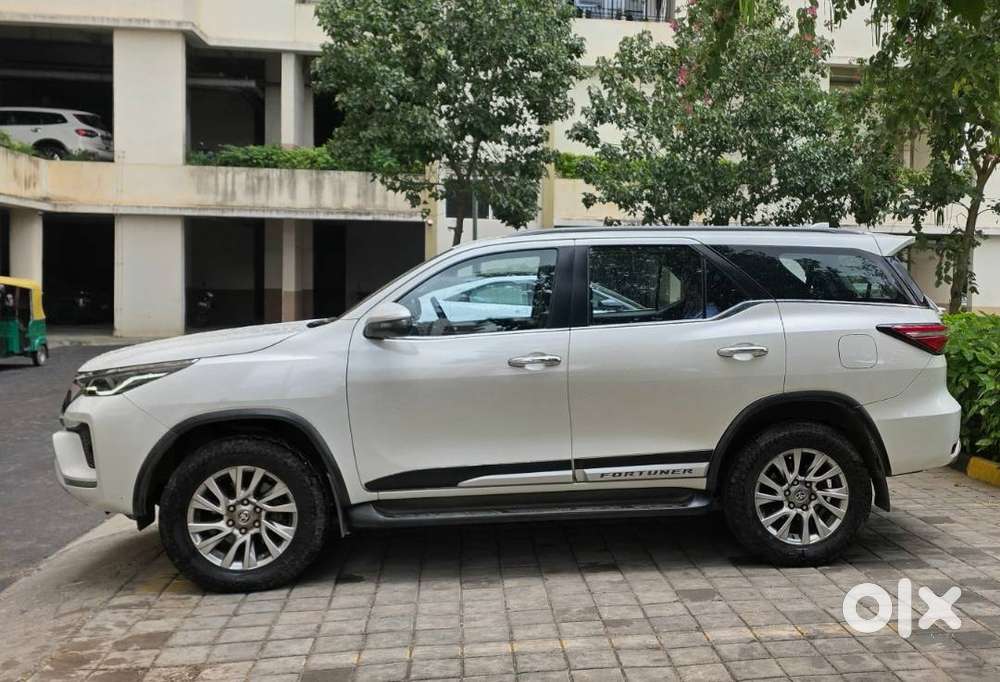 2021 Toyota Fortuner 4&times;4 Automatic