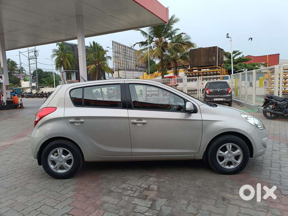 Hyundai I20 Sportz 1.2 Bs-iv, 2012, Petrol