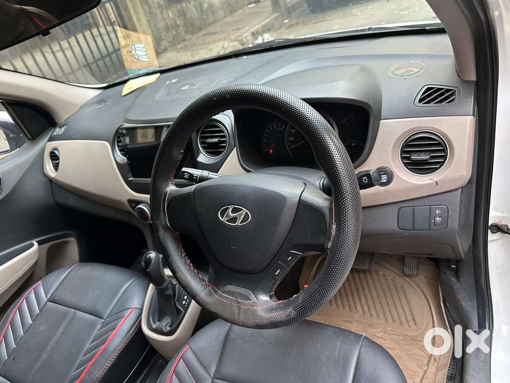 Hyundai Grand I10 2013-2016 Sportz, 2014, Petrol