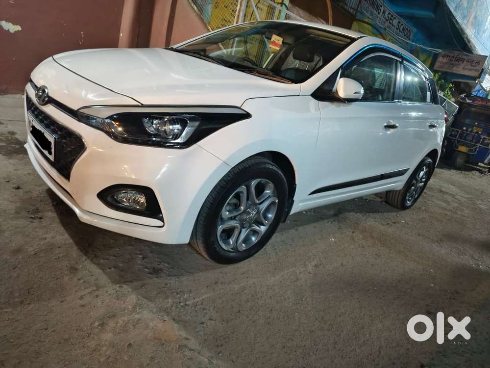 Hyundai I20 Petrol Asta Option, 2018, Petrol