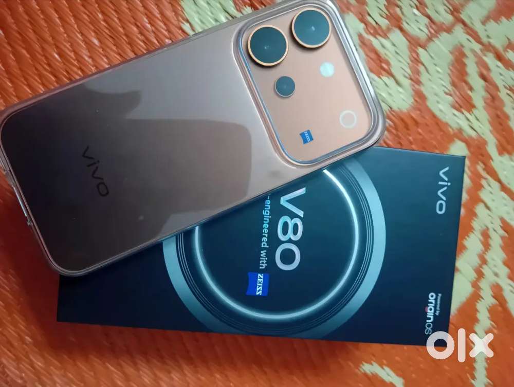 Vivo v 80 8/256