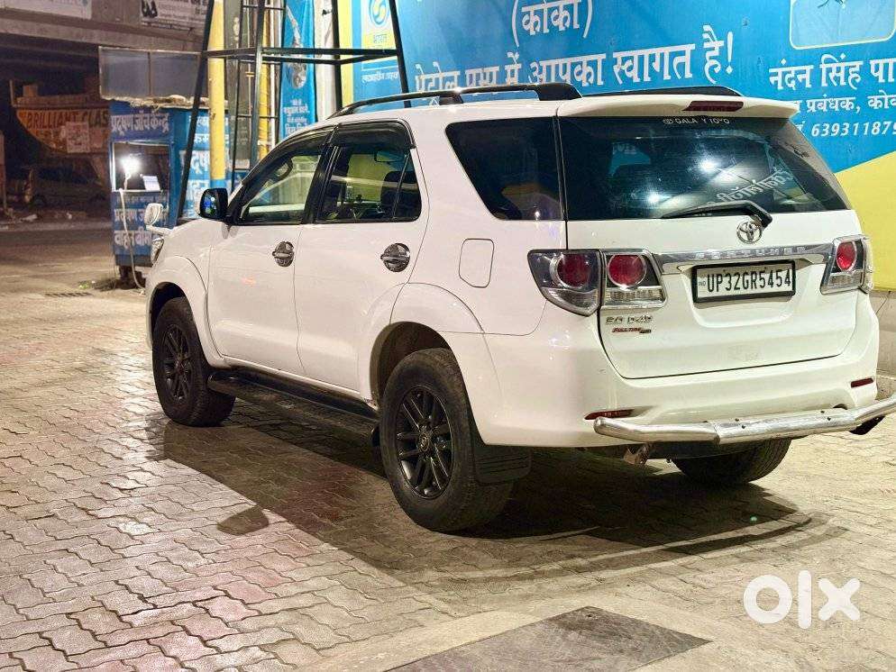 Toyota Fortuner 3.0 4x4 Manual, 2015, Diesel
