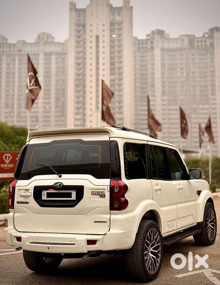 Mahindra Scorpio S10, 2017, Diesel