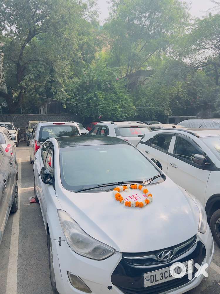 Hyundai Elantra Petrol 2014