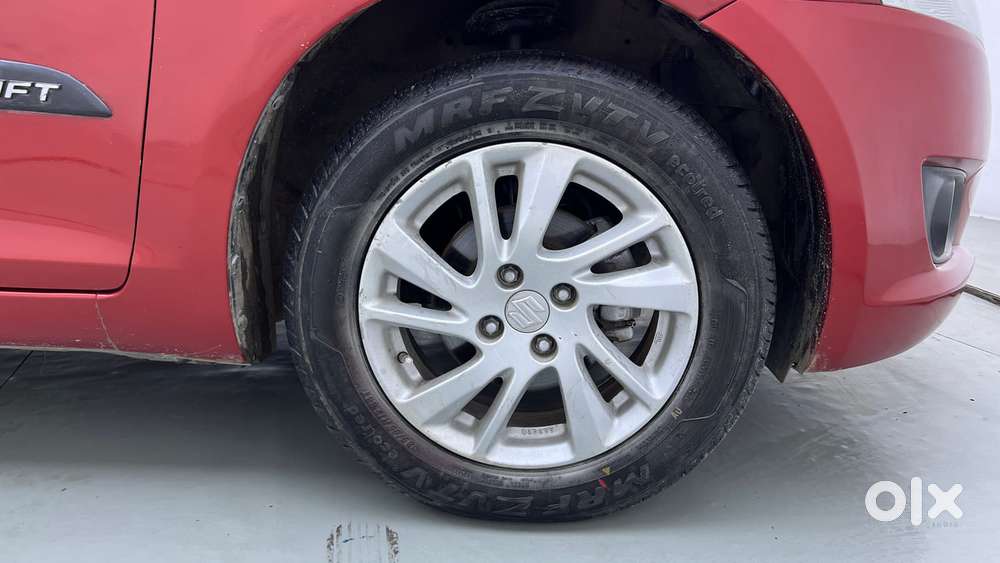 Maruti Suzuki Swift 1.3 Zxi, 2012, Petrol