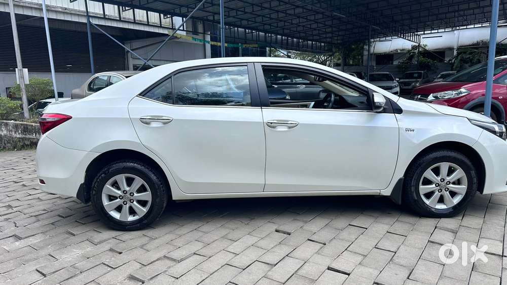 Toyota Corolla Altis 1.8 G, 2017, Petrol
