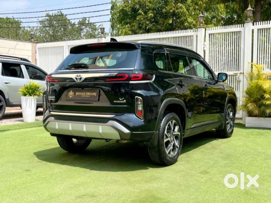 Toyota Urban Cruiser Hyryder V Hybrid Aero Edition, 2024, Petrol