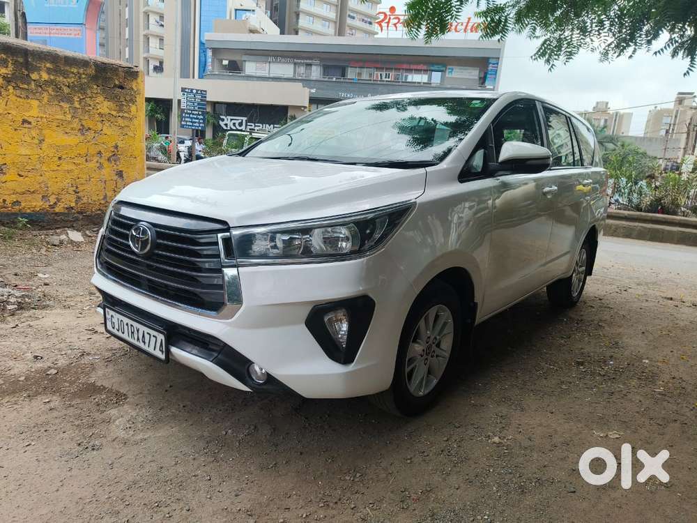 Toyota Innova Crysta 2.4 G Mt 8s, 2017, Diesel