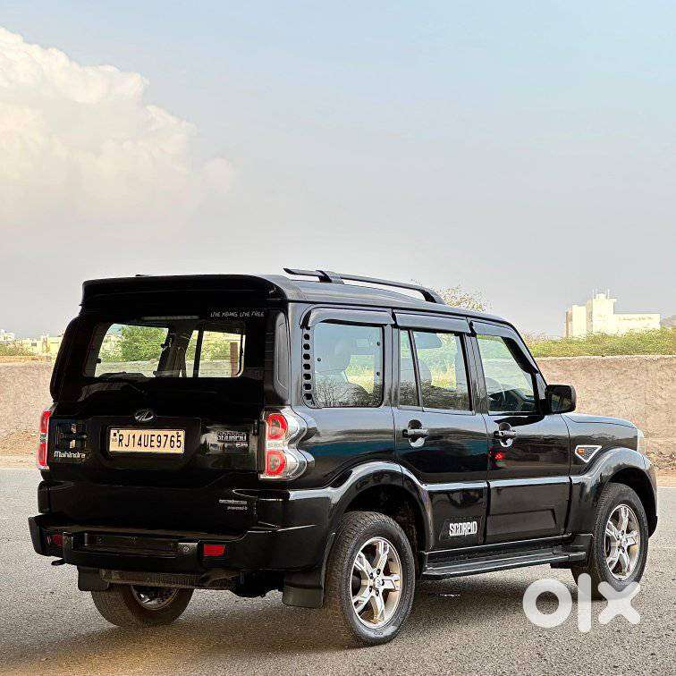 Mahindra Scorpio S10, 2016, Diesel