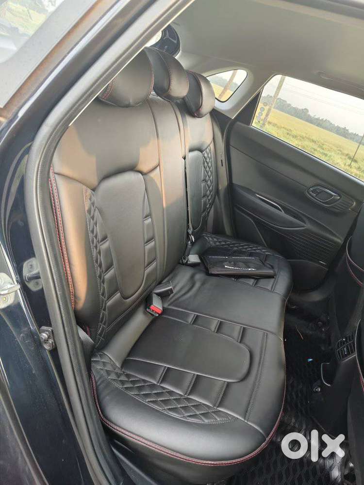 Hyundai New I20 1.2 Asta (o) Mt, 2023, Petrol