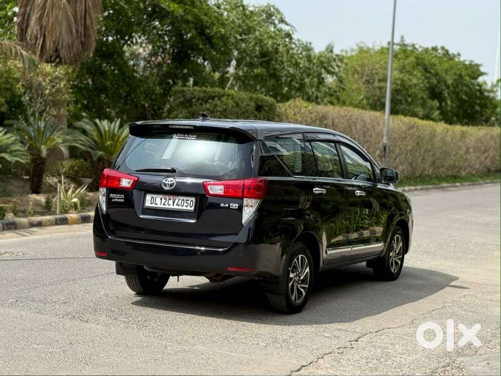 Toyota Innova Crysta [2020-ongoing] 2.4 Gx 7 Str, 2022, Diesel