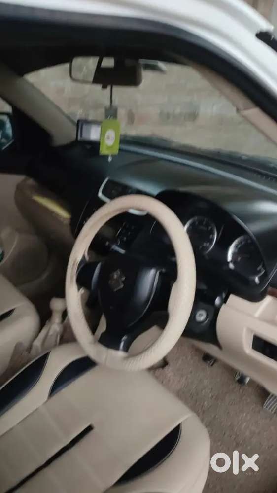 Maruti Suzuki Swift Dzire 2016 Diesel 68000 Km Driven