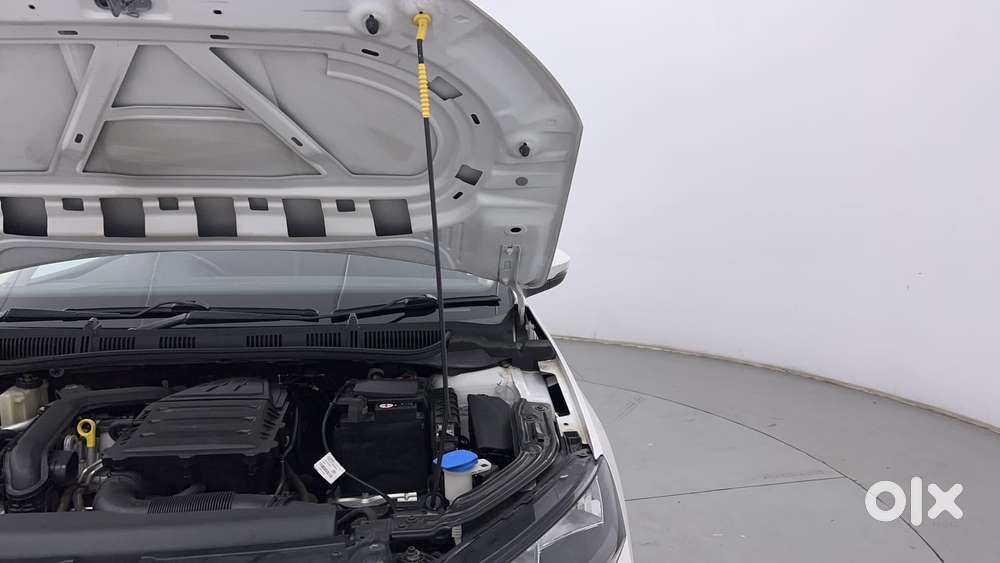 Skoda Slavia Ambition 1.0l Tsi Mt, 2022, Petrol