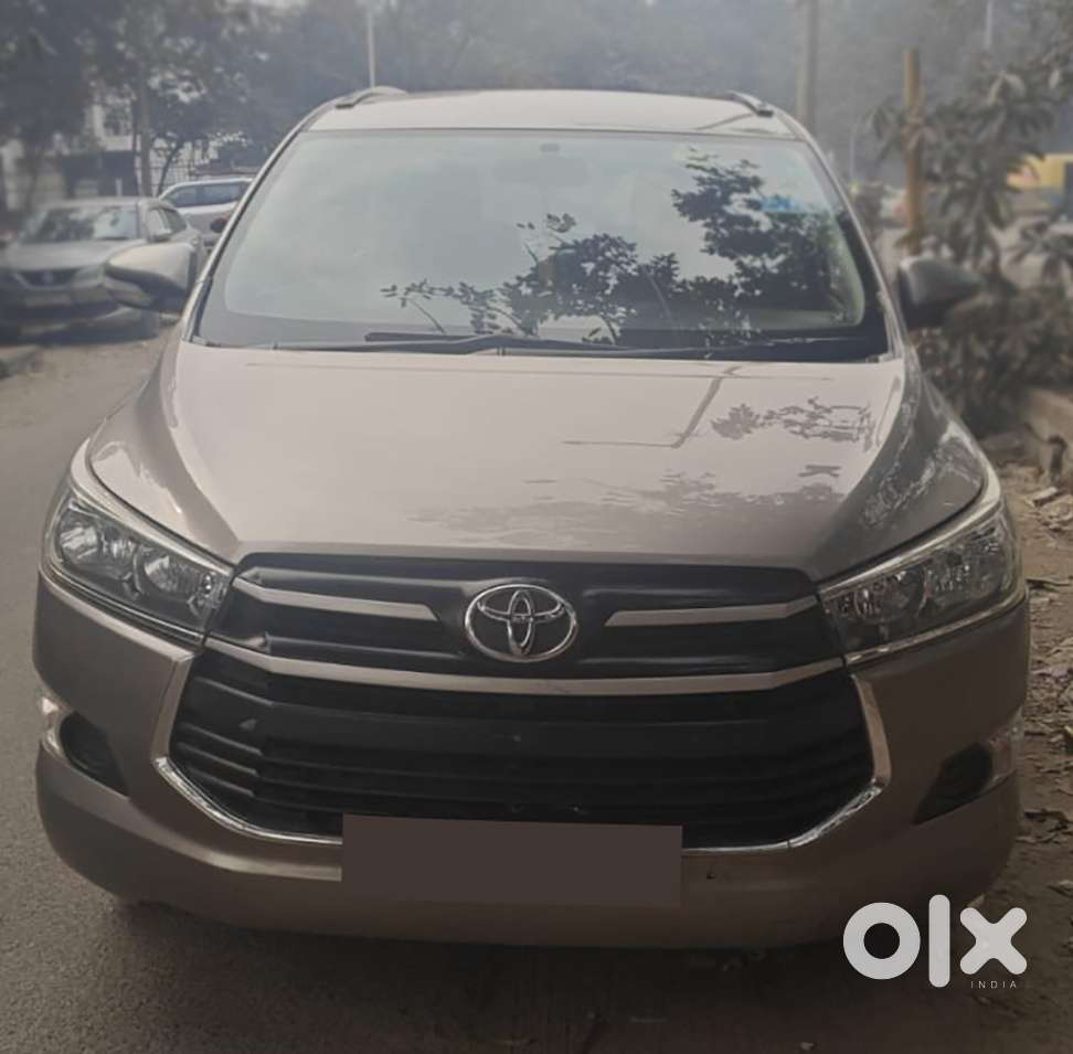 Toyota Innova Crysta 2.4 G Mt, 2016, Diesel