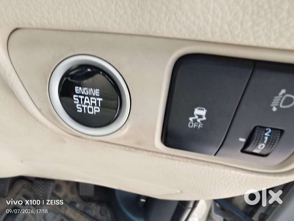 Kia Carens 1.5 Luxury Plus Diesel 6 Str, 2022, Diesel