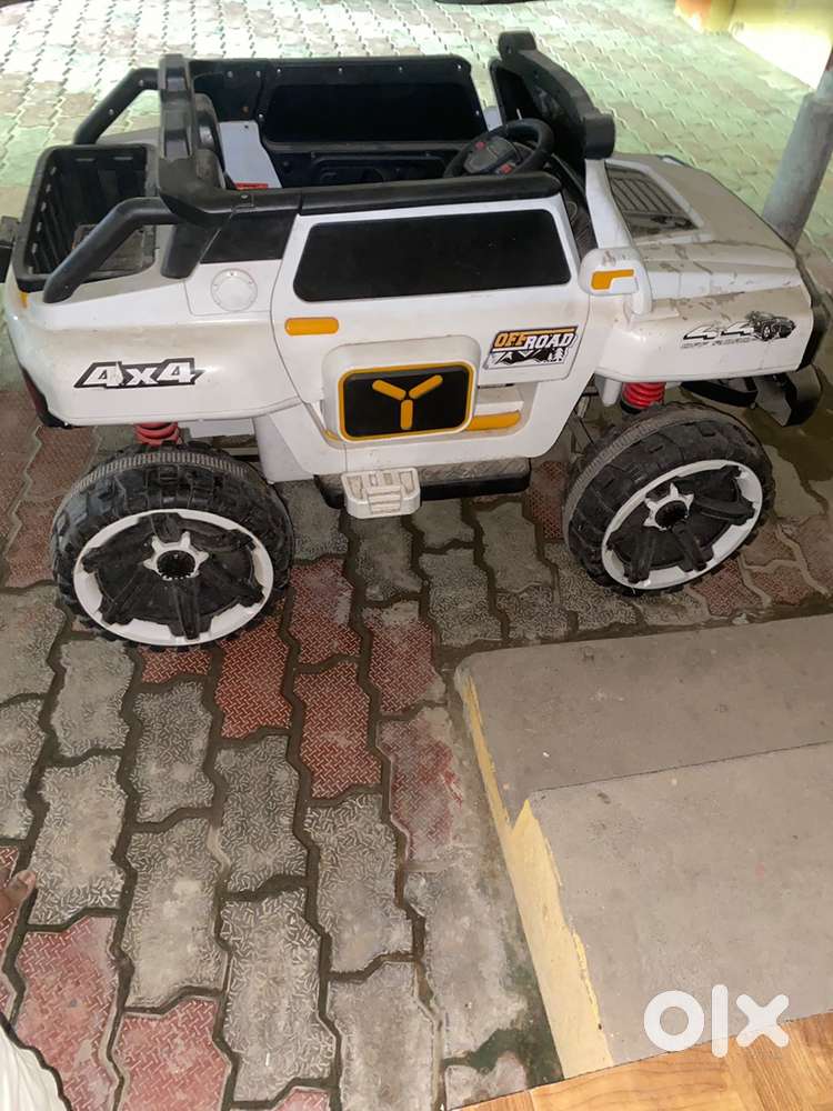 Mahindra Thar Petrol Manual 2025