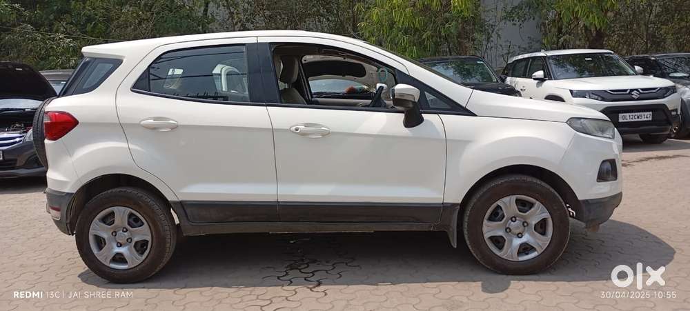 Ford Escort, 2015, Petrol
