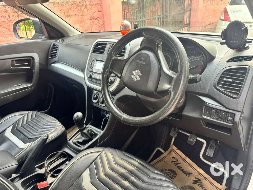 Maruti Suzuki Vitara Brezza Lxi 2022 (converted To Zxi+)  48000 Km