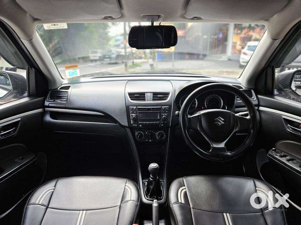 Maruti Suzuki Swift Vxi + Manual, 2016, Petrol