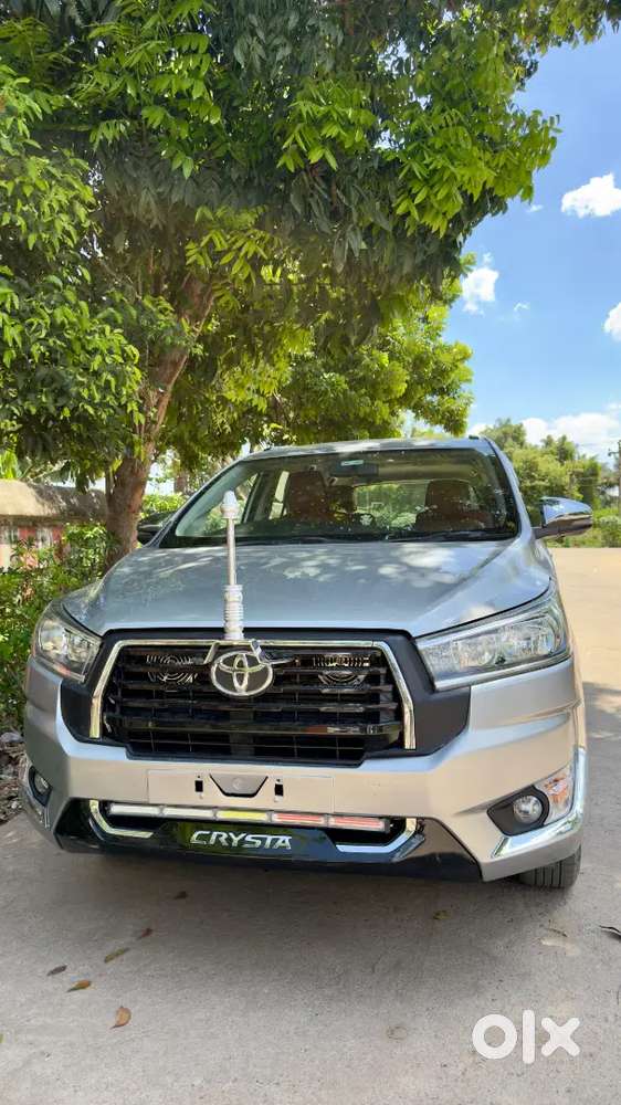 Toyota Innova Crysta 2019