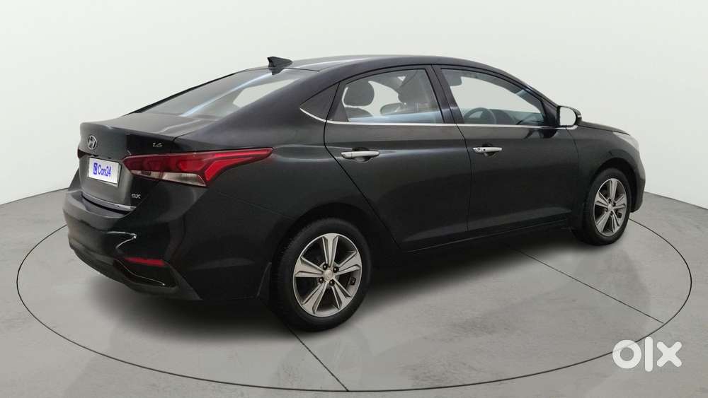 Hyundai Verna 1.6 Vtvt Sx, 2019, Petrol