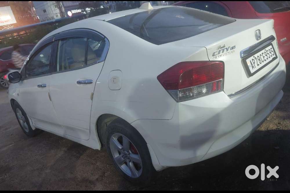 Honda City V At Exclusive, 2010, Petrol
