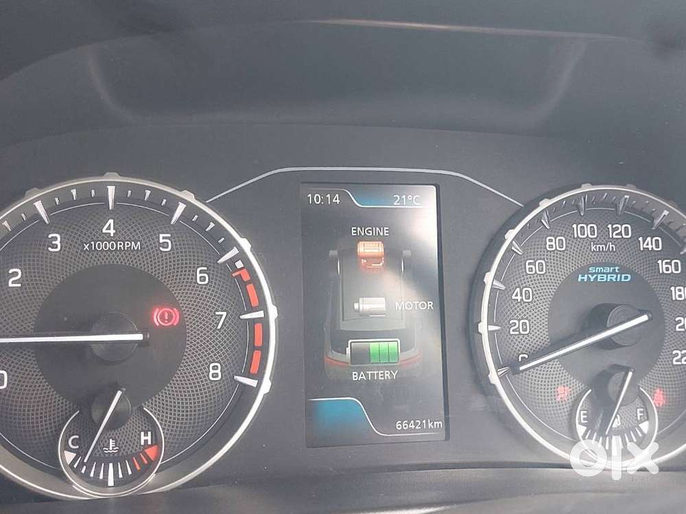 Maruti Suzuki Brezza 1.5 Zxi Plus Smart Hybrid Dual Tone, 2022, Petr..