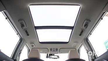 Kia Carens Clavis 2025 Petrol Well Maintained