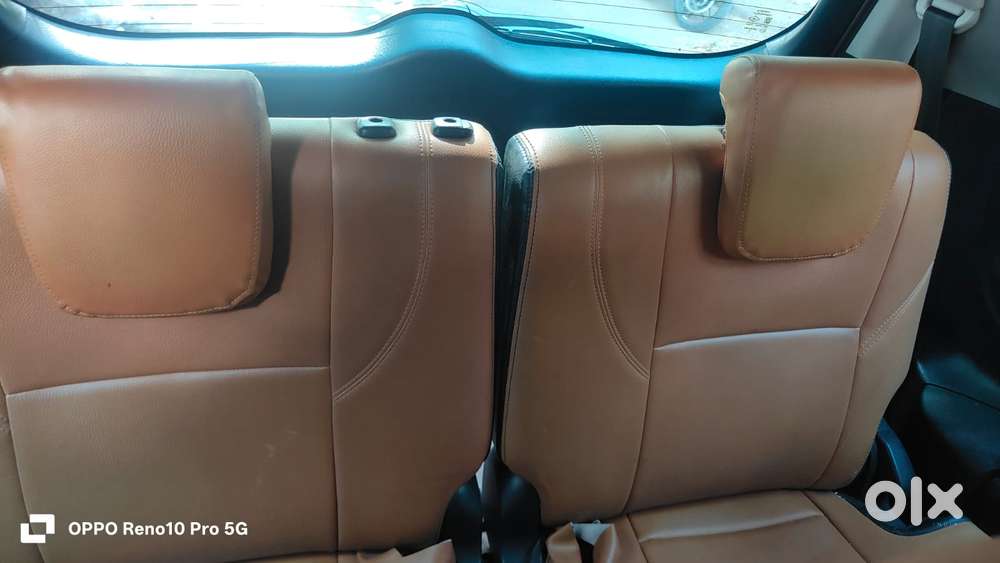 Toyota Innova Crysta 2.4 G Mt 7 Str, 2018, Diesel