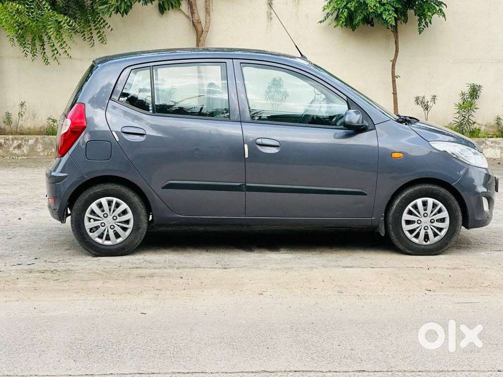 Hyundai I10 Sportz, 2014, Petrol