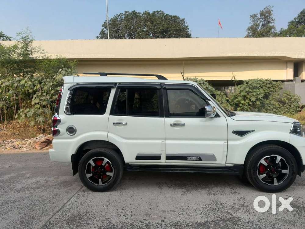 Mahindra Scorpio S11 Mt 7s, 2021, Diesel