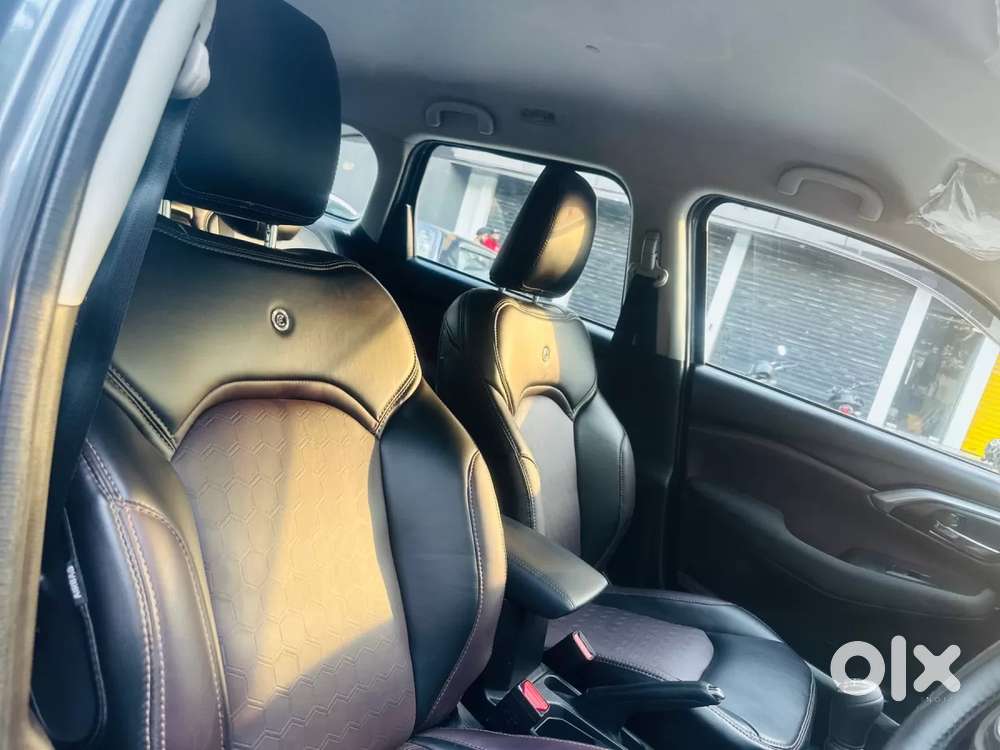 Maruti Suzuki Grand Vitara 1.5 Delta Smart Hybrid, 2025, Petrol