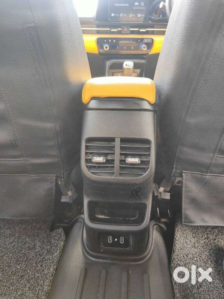 Hyundai Verna 1.5 Sx Petrol Mt, 2024, Petrol