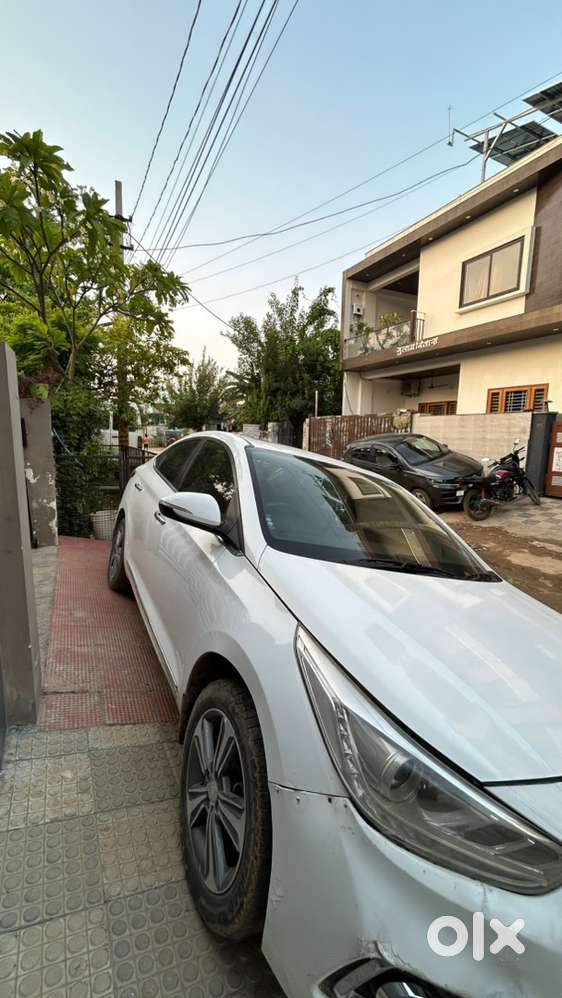 Hyundai Verna Petrol 2019