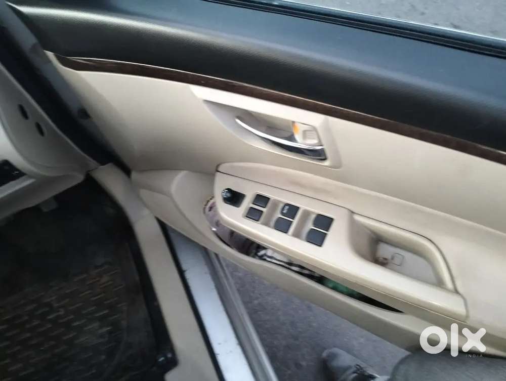 Maruti Suzuki Dzire 2012 Diesel 110000 Km Driven