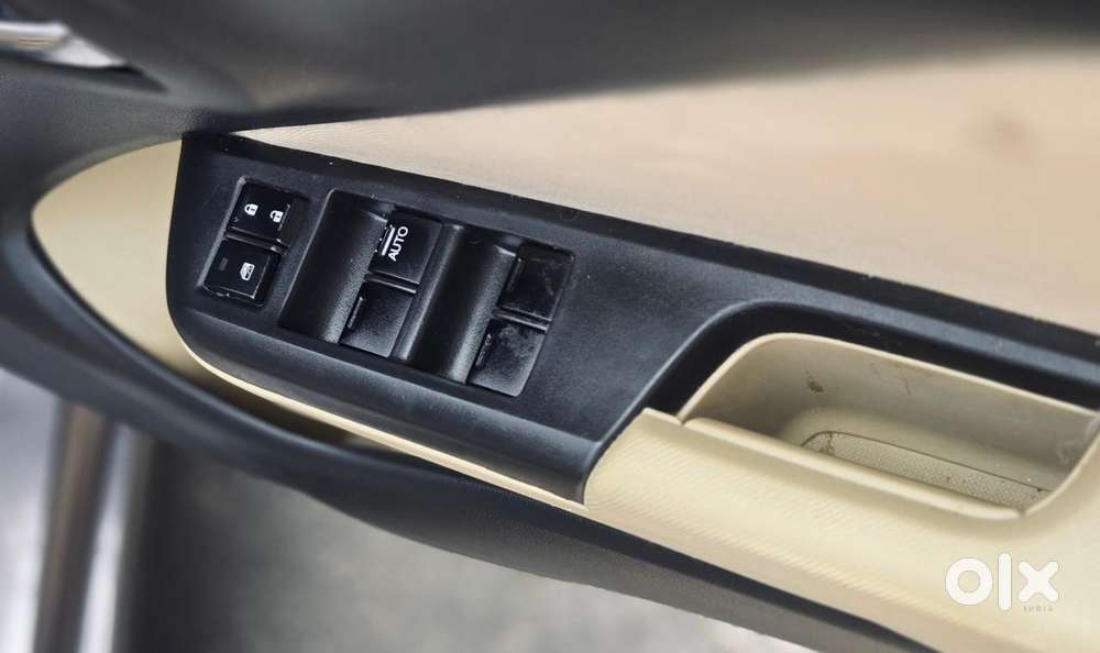 Honda City I-vtec Cvt V, 2017, Petrol