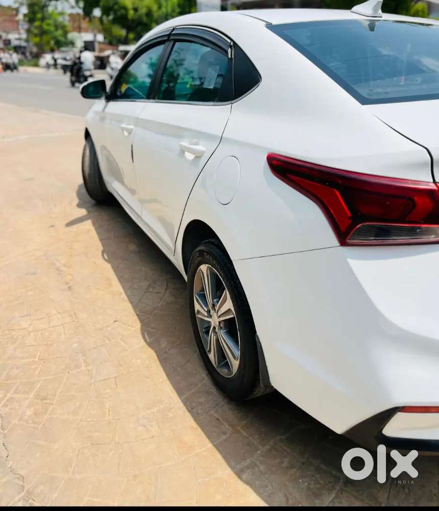 Hyundai Verna 80000 Km Driven