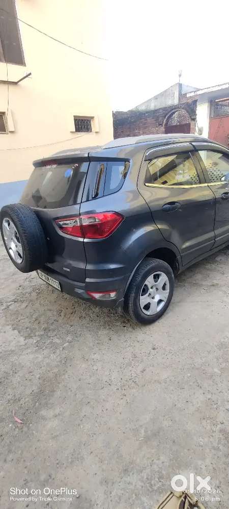 Ford Ecosport 2015 Diesel 140000 Km Driven